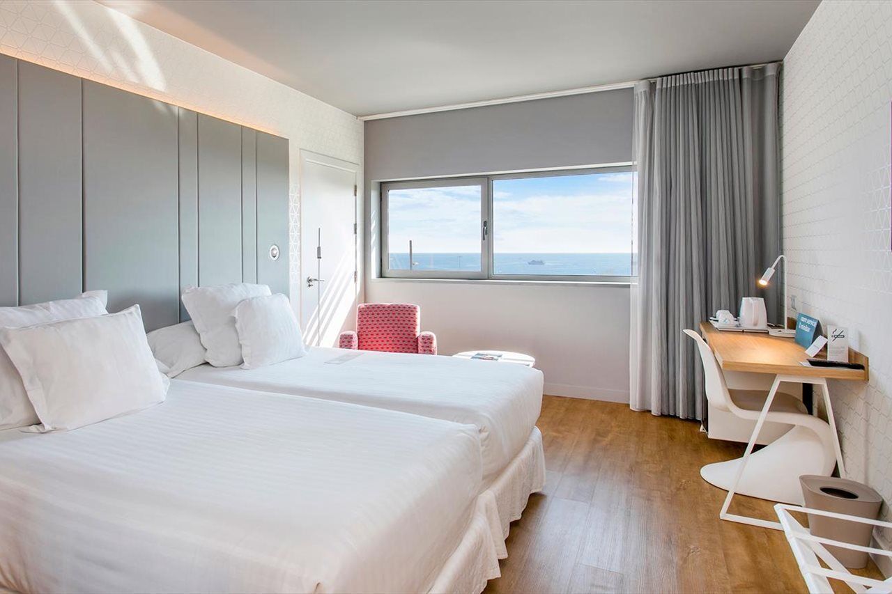 Occidental Atenea Mar - Adults Only 4* Barcelona